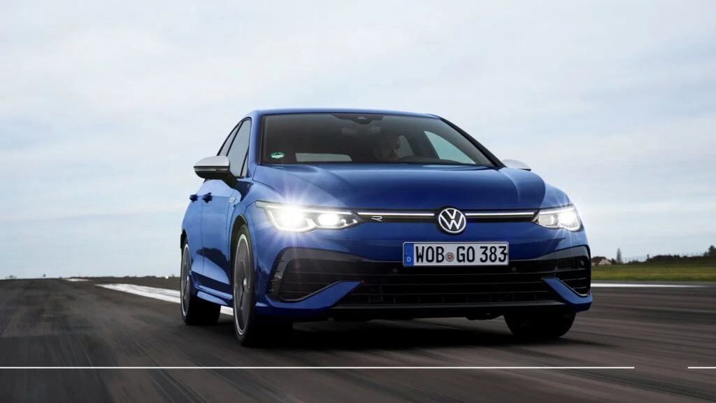 Vận hành Volkswagen Golf 2.0 TSI GTI Performance